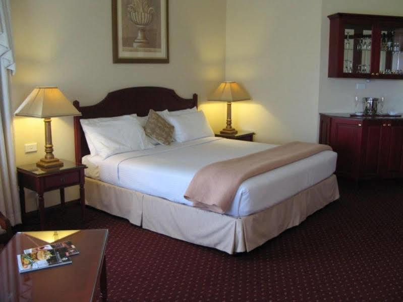 Camden Valley Inn Zewnętrze zdjęcie